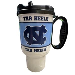 Officially Licensed NCAA UNC Tarheels Collectible Cup w/ Holographic sticker NWT